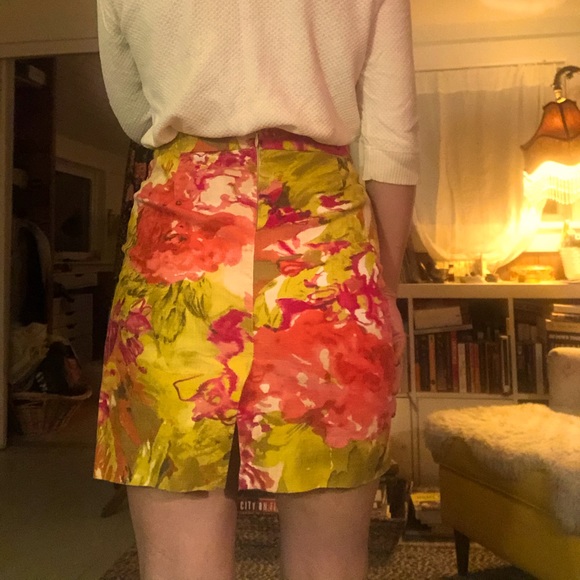 J. Crew petite floral pencil skirt - Picture 3 of 10